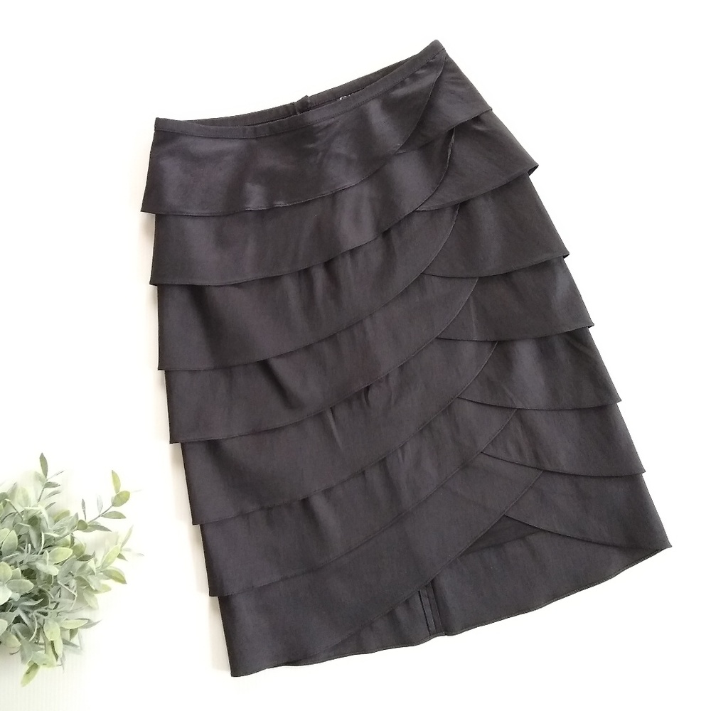 CACHET black tiered ruffle pencil skirt career Workwear Formal Size Small